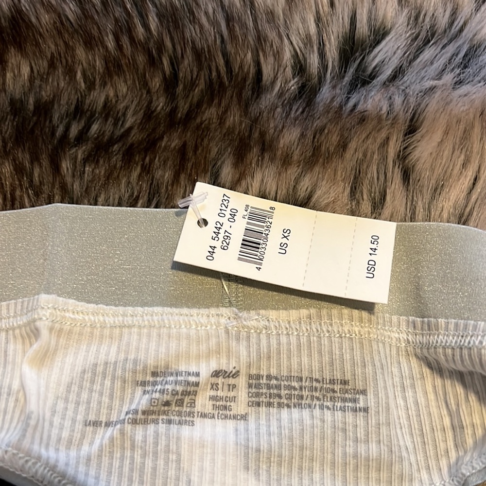 NWT Aerie high rise camo thong - Picture 3 of 3
